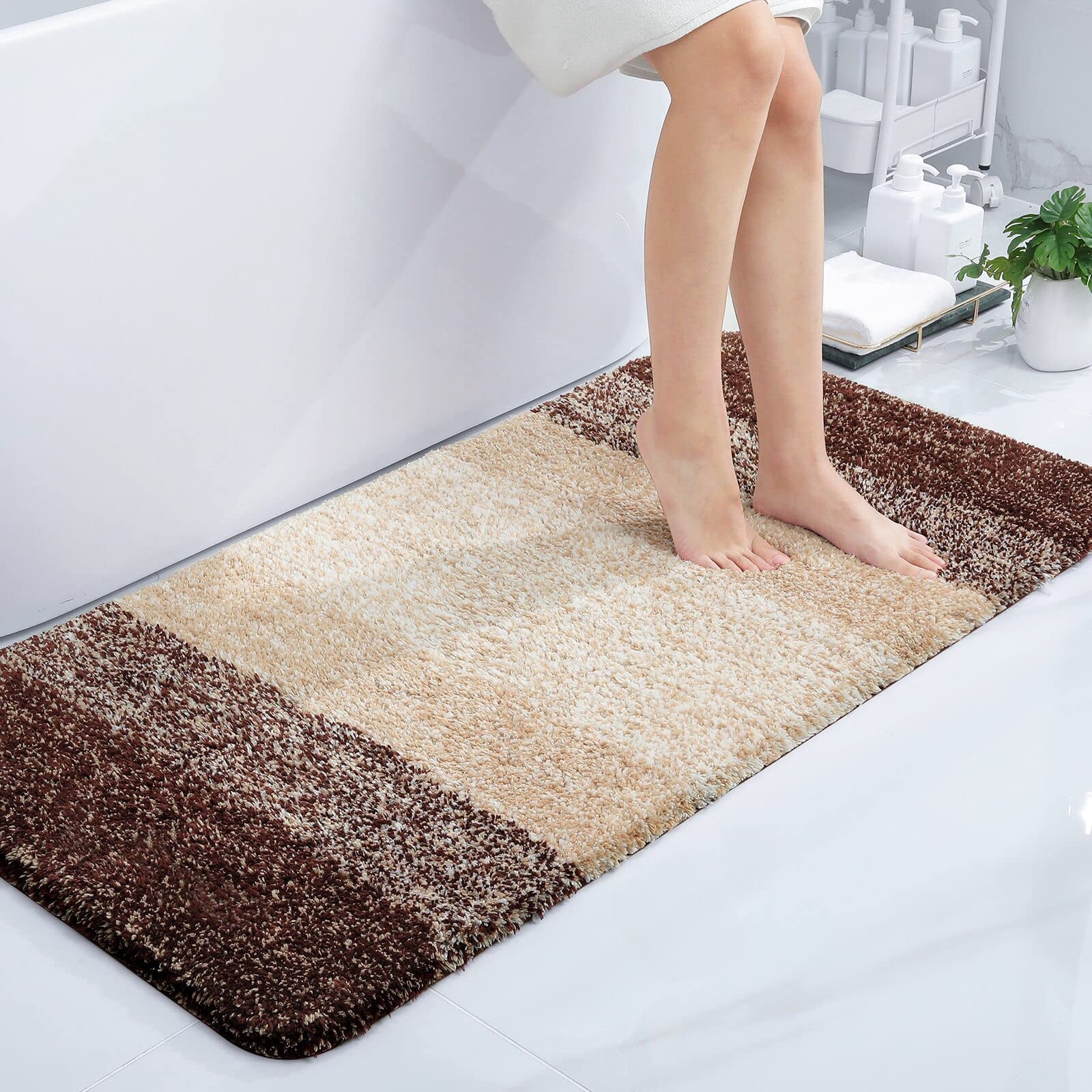 Buganda Microfiber Bathroom Rugs, 16"x24" Grey Luxury Extra Soft and Absorbent Bath Mat, Non-Slip Plush Bath Carpet