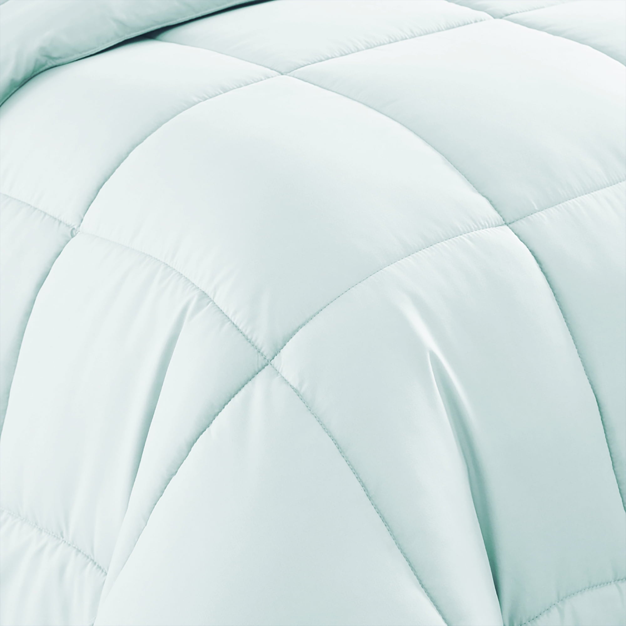Luxury 5 Piece Bed in a Bag Down Alternative Comforter and Sheet Set - Aqua - Twin XL
