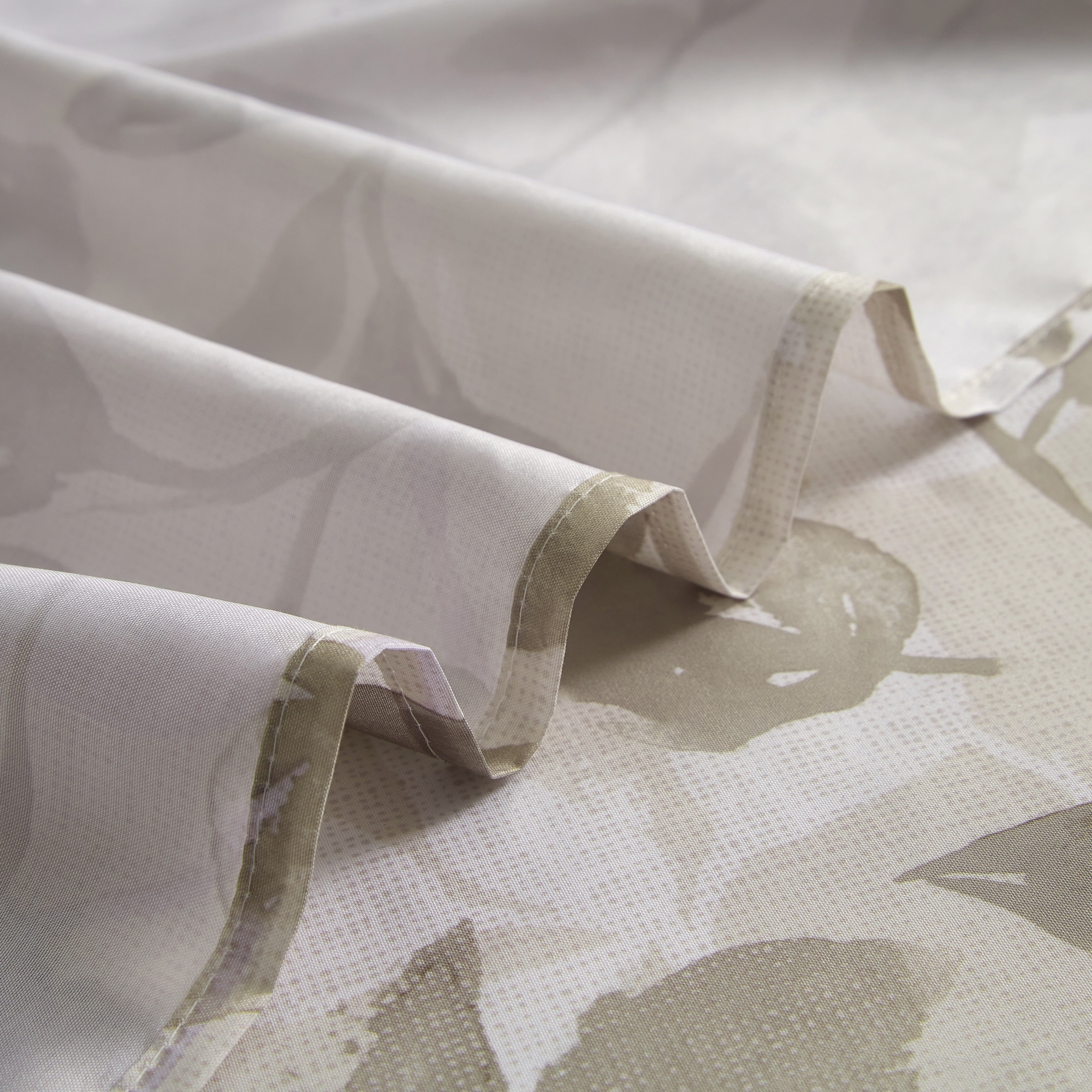 Mainstays 15-Piece Brown Leaves Bathroom Set – Shower Curtain, Bath Rugs & Hooks, Nature-Inspired Washable Décor